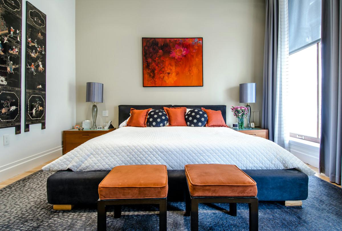 Bedroom interior design with bench seating and bold accent colours Bedroom interior design with bench seating and bold accent colours